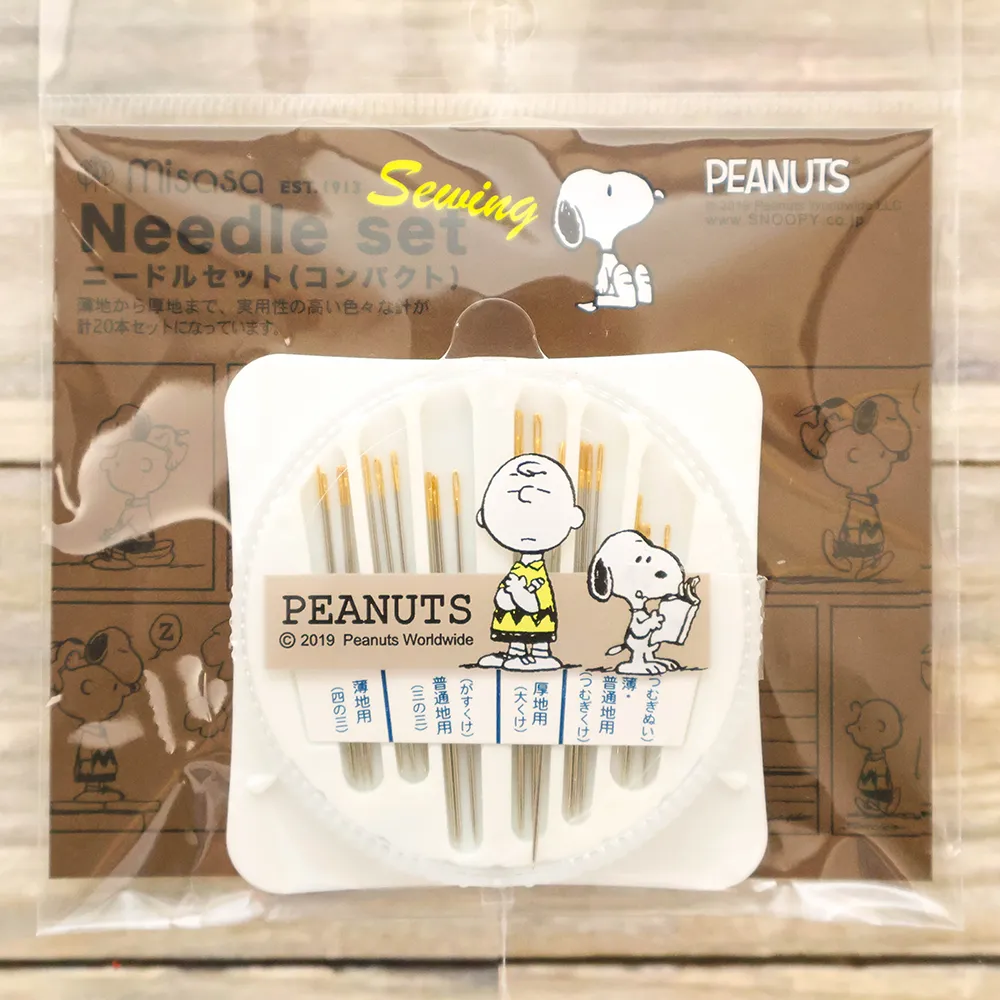 スヌーピー　ニードルセット（コンパクト）